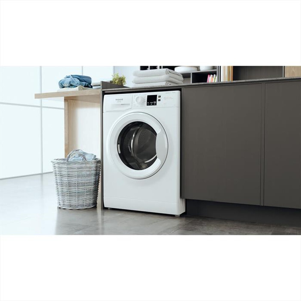 "HOTPOINT ARISTON - Lavatrice NFR327W IT N 7 Kg Classe D"