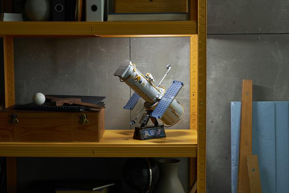 Immagine del prodotto LEGO - ICONS Telescopio spaziale Hubble - 11382