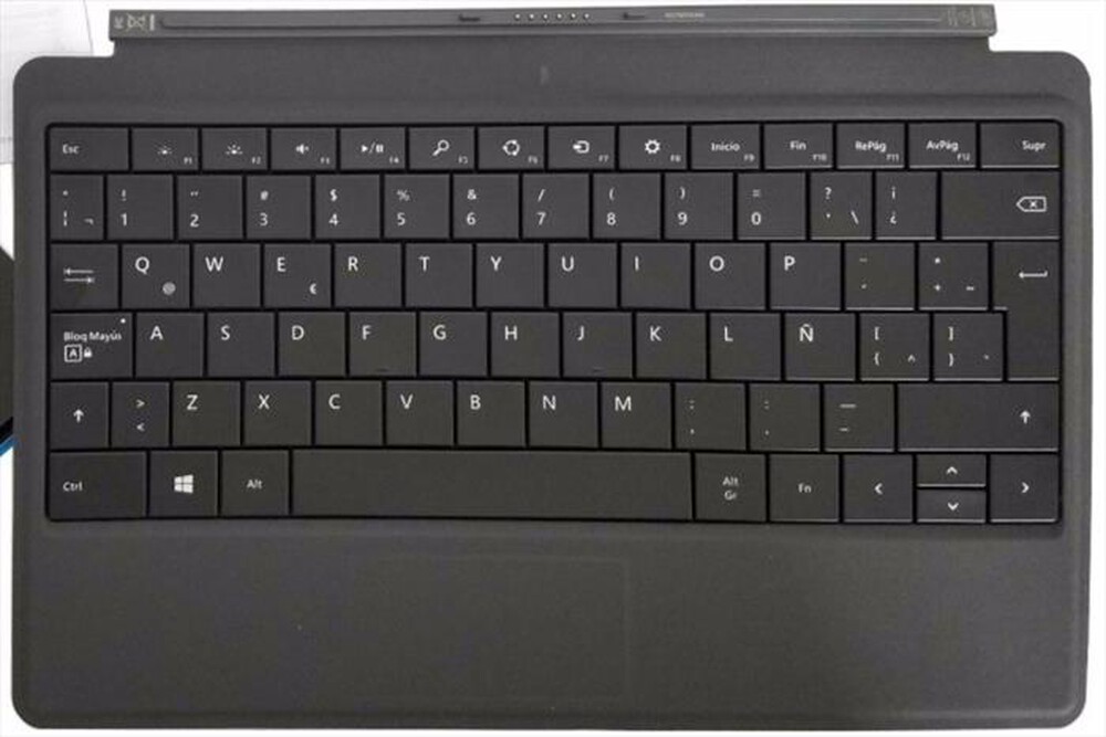 "MICROSOFT - MICROSOFT® GO TYPE COVER N SC ITALIAN BLACK ITALY-Black"
