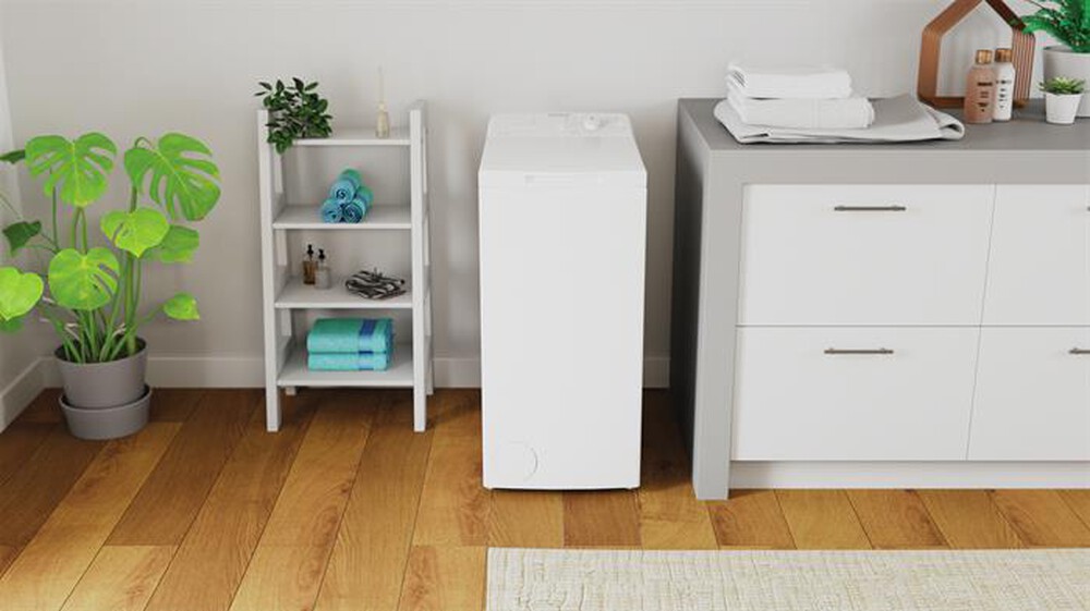 Immagine del prodotto INDESIT - Lavatrice TURN&GO BTW L60400 IT 6 Kg Classe C-Bianco