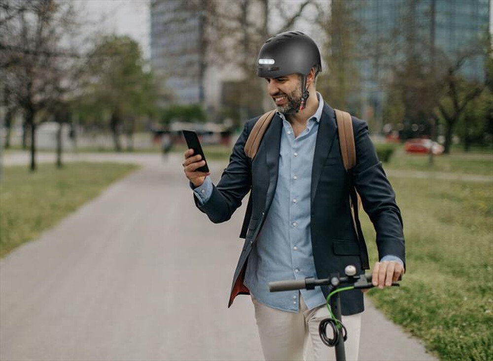 Immagine del prodotto NEWRBAN - Casco per adulti con led Taglia M NEWMLEDHELMETMK-Nero