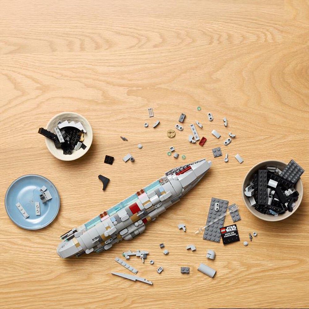 Immagine del prodotto LEGO - STAR WARS Starcruiser Home One 75405