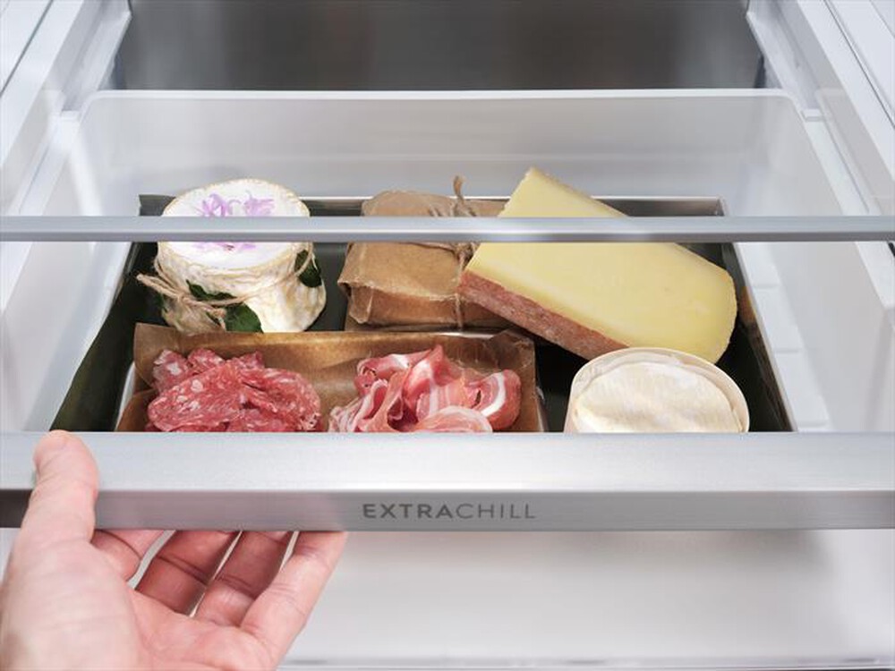 "ELECTROLUX - Frigorifero combinato LNT7MC36X Classe C 362 lt-Grigio scuro"