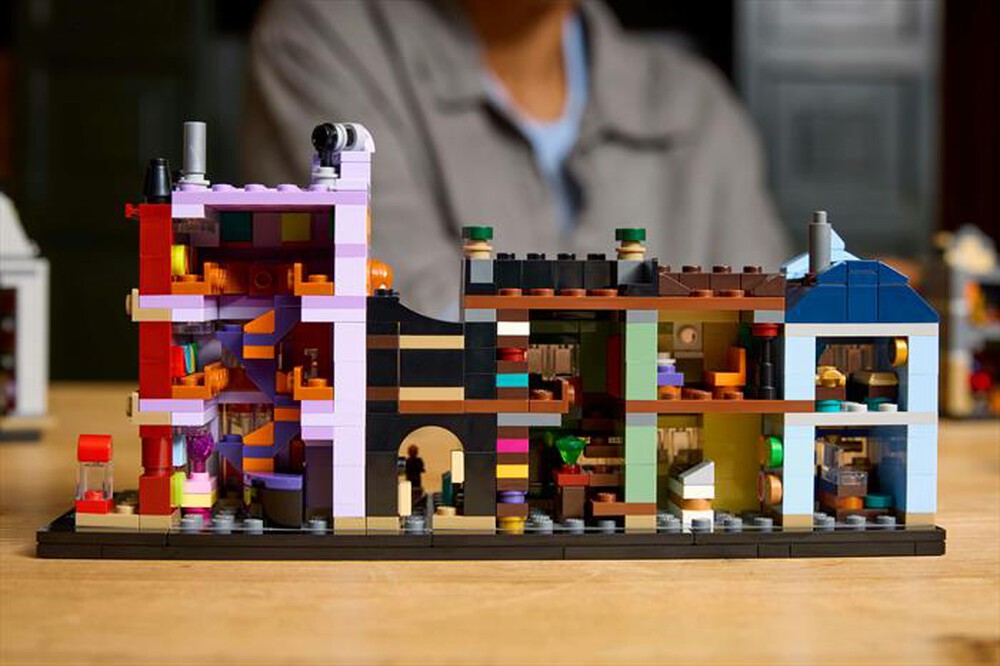 Immagine del prodotto LEGO - HARRY POTTER Negozi di magia di Diagon Alley 76444