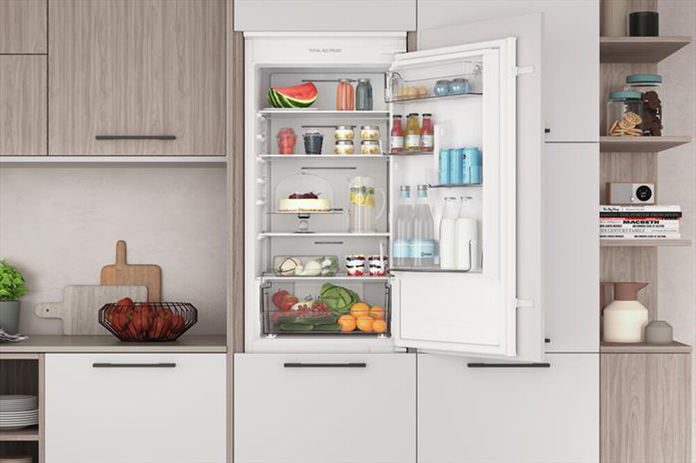 "INDESIT - Frigorifero combinato INC18 T111 Classe F 250 lt-Bianco"