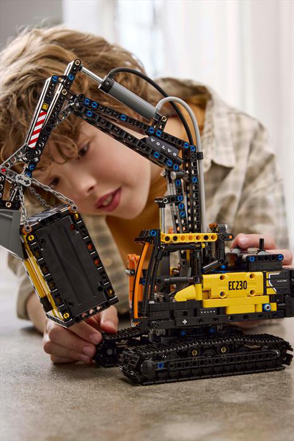 Immagine del prodotto LEGO - TECHNIC Autocarro Volvo Escavatore elettrico 42175