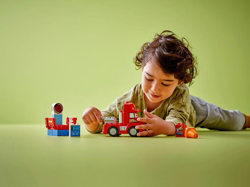 Immagine del prodotto LEGO - DUPLO DISNEY TM Mack al circuito 10417