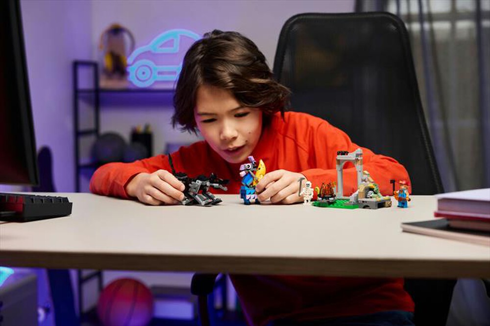 "LEGO - FORTNITE Campo di Bananita e Starter - 77075"