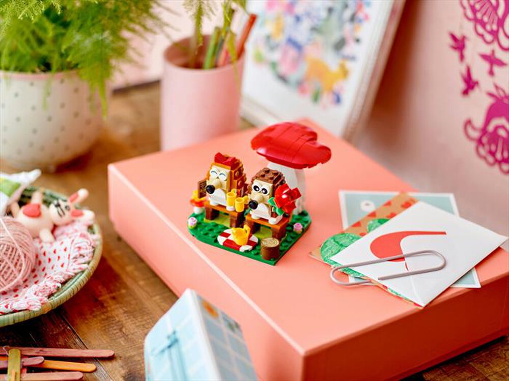 Immagine del prodotto LEGO - SEASONS AND OCCASIONS Appuntamento dei ricci 40711