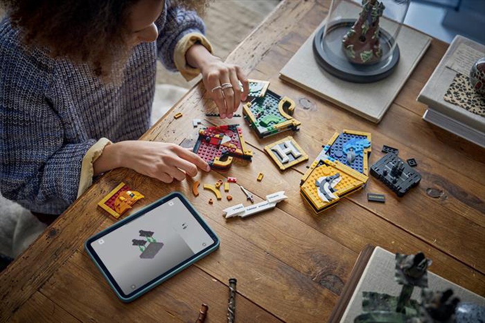 Immagine del prodotto LEGO - HARRY POTTER Stemma della Casa di Hogwarts - 76462