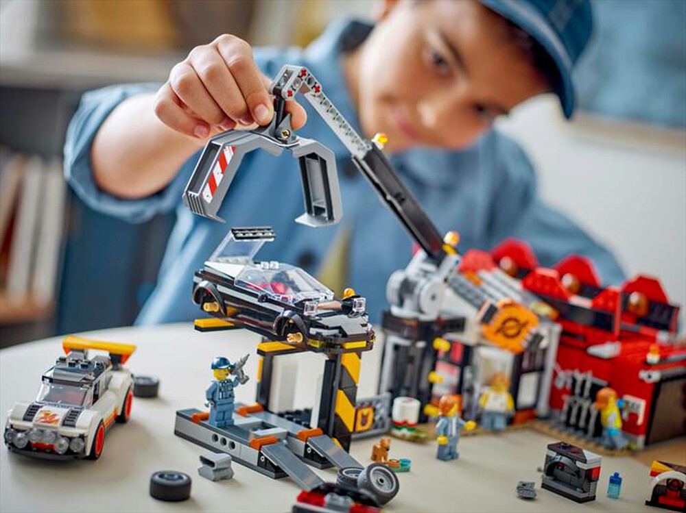 Immagine del prodotto LEGO - MY CITY Sfasciacarrozze con auto 60472