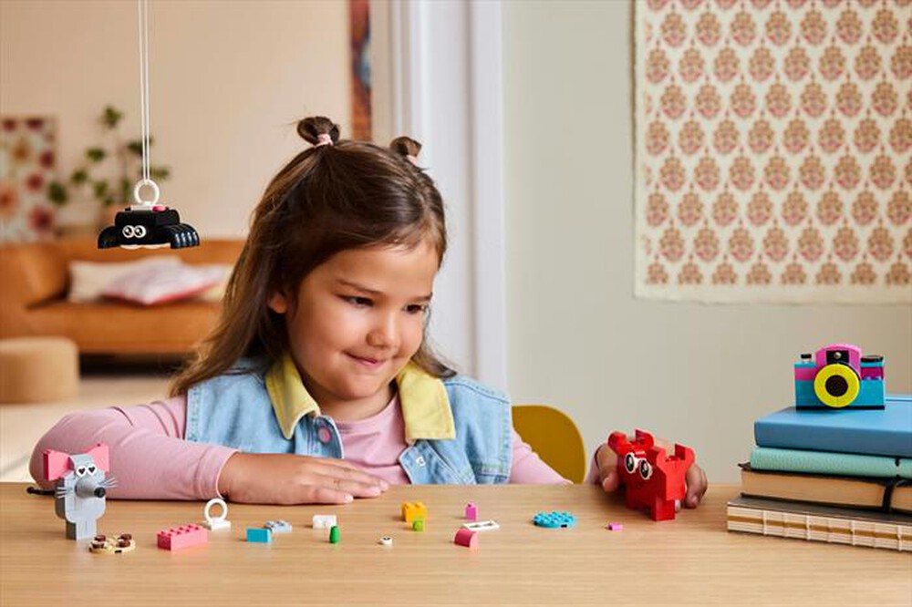 Immagine del prodotto LEGO - CLASSIC Scatola della felicit&agrave; creativa 11042