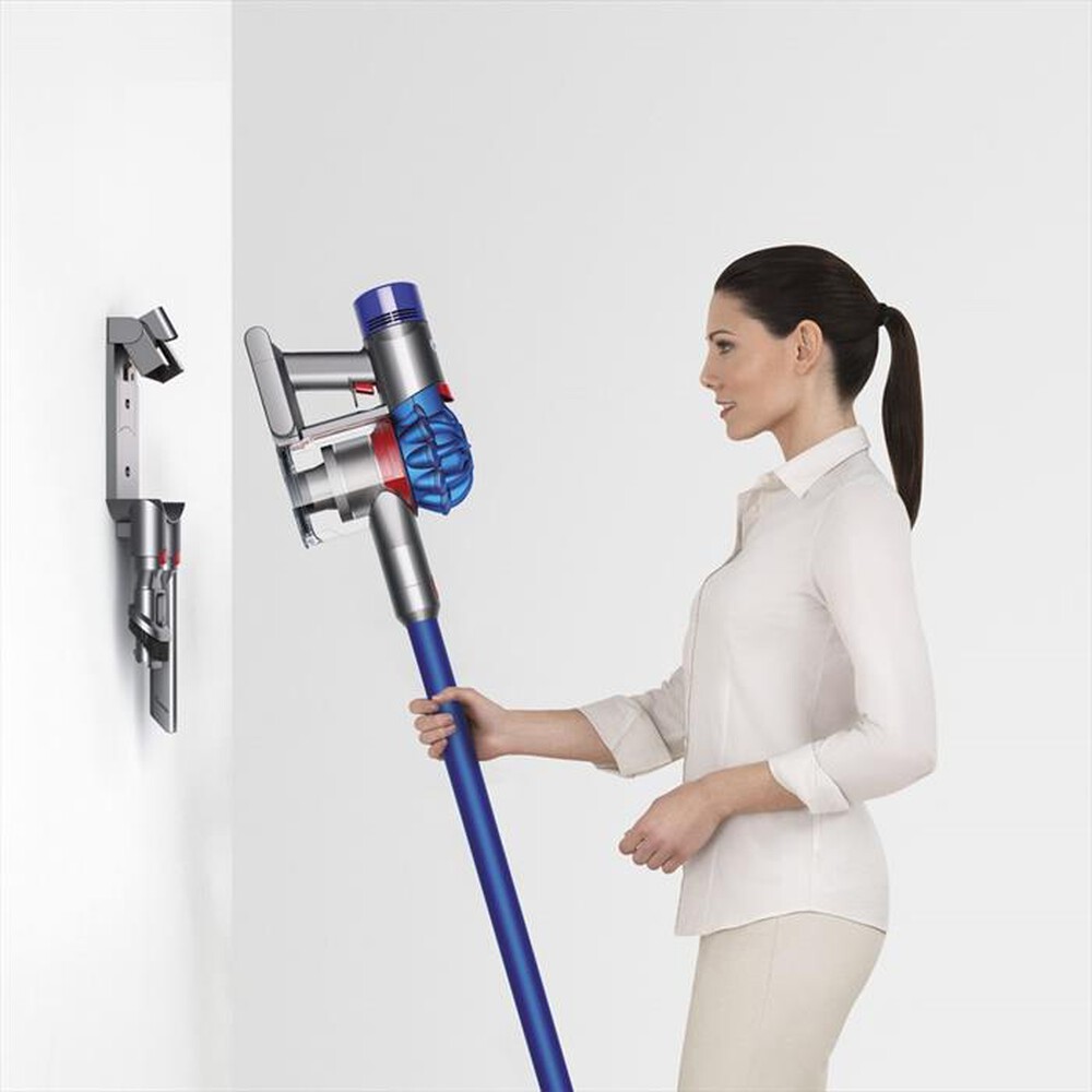 "DYSON - V7 MOTORHEAD"