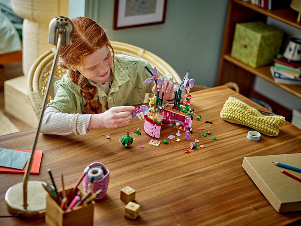 Immagine del prodotto LEGO - DISNEY CLASSIC Vaso di fiori di Isabela 43237