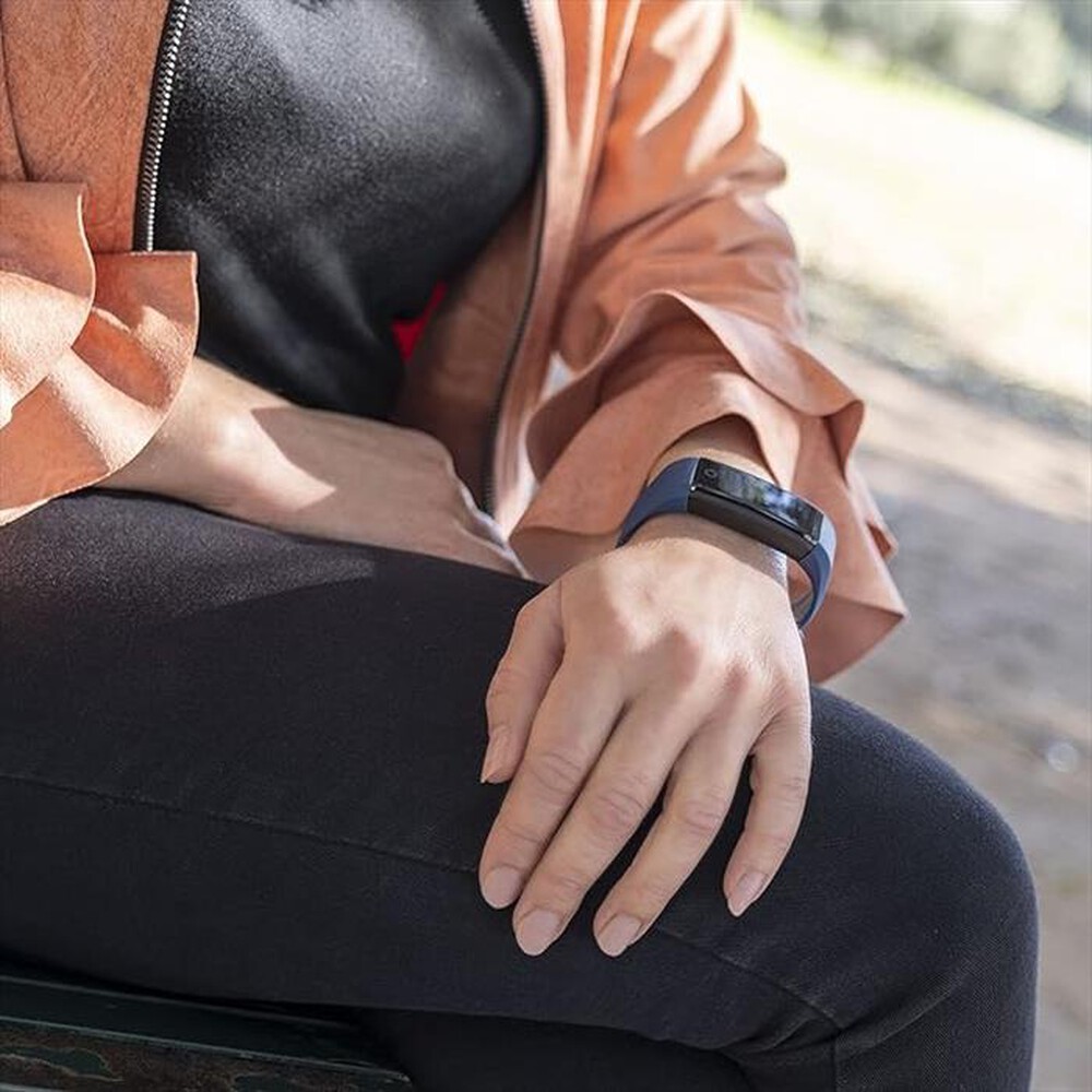 "257 - FITNESS TRACKER - FT350-Nero/Blu"
