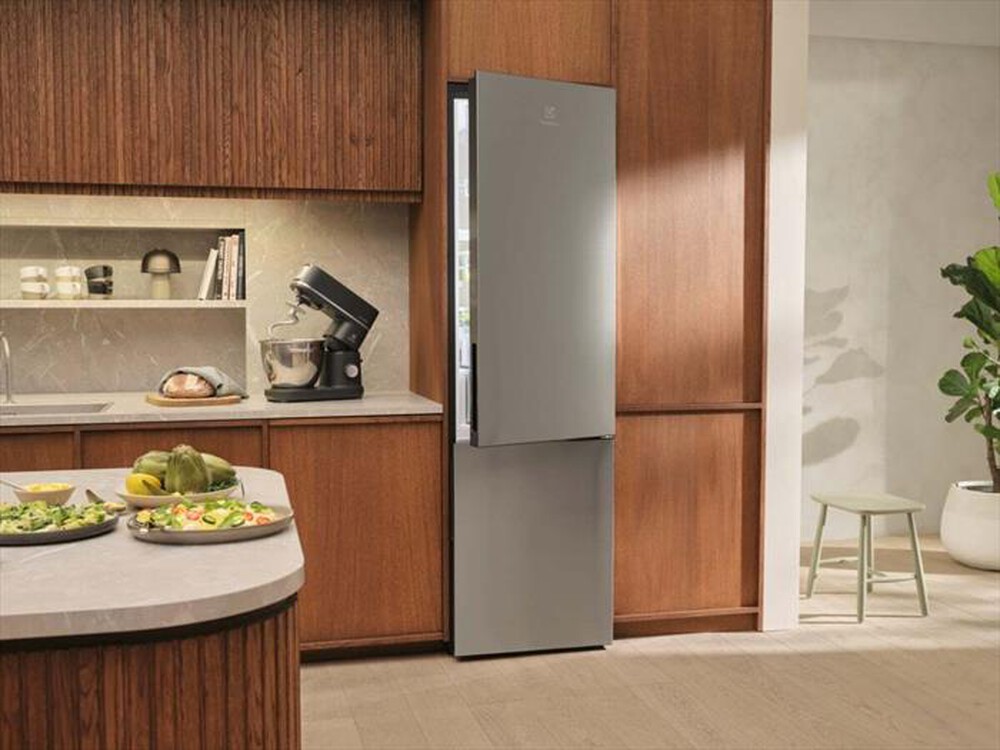 Immagine del prodotto ELECTROLUX - Frigorifero combinato LNT7MC36X Classe C 362 lt-Grigio scuro