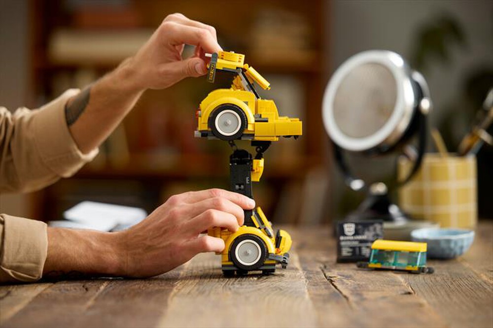 Immagine del prodotto LEGO - ICONS Bumblebee 10338