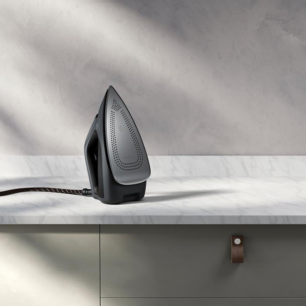"ELECTROLUX - E6ST1-8EG-Executive Grey"