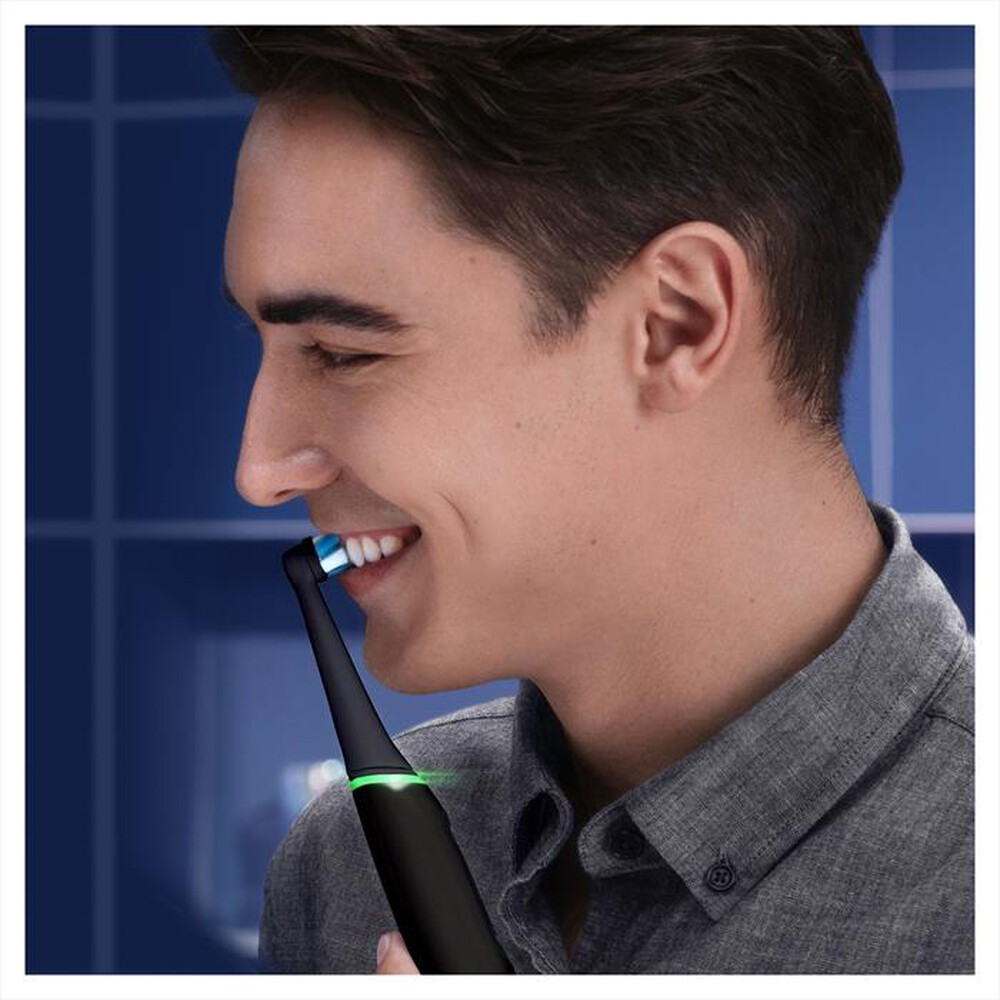 "ORAL-B - IO6-Nero"