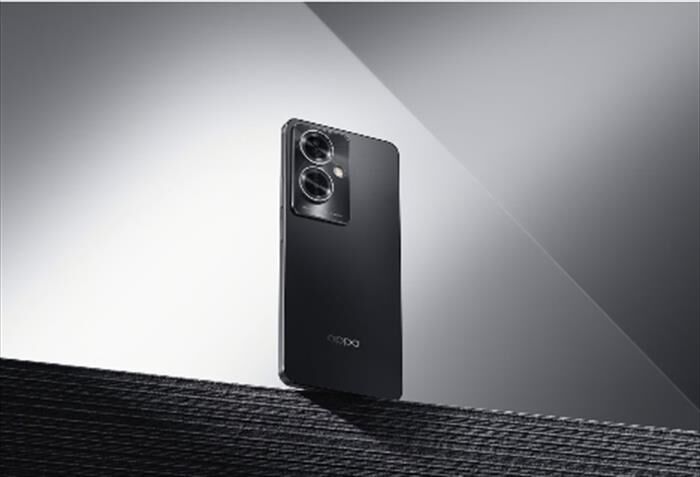 OPPO - Smartphone A79 5G 4+128-MYSTERY BLACK | Euronics