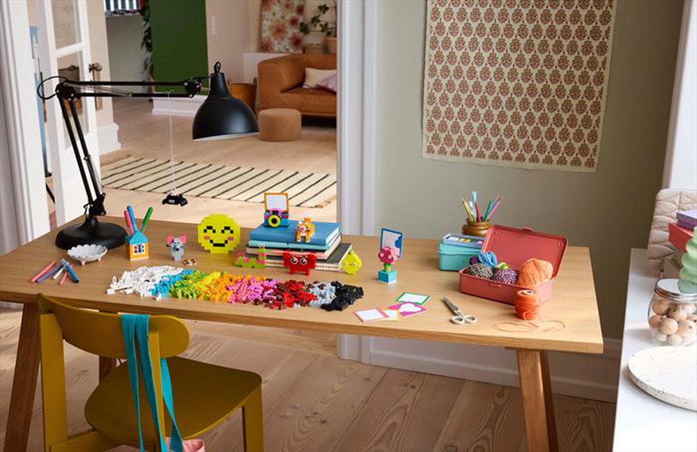 Immagine del prodotto LEGO - CLASSIC Scatola della felicit&agrave; creativa 11042