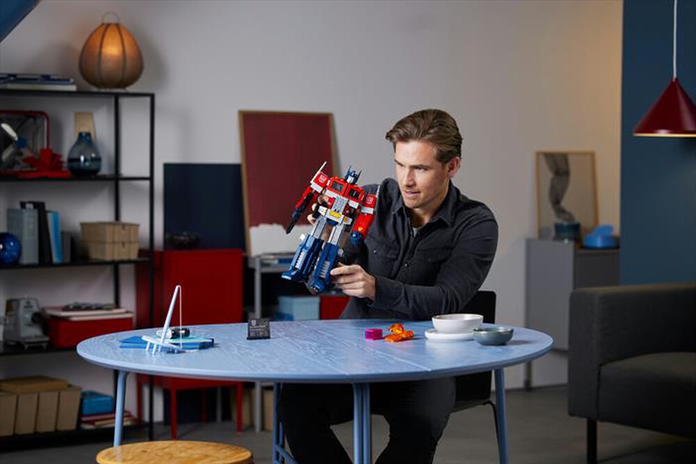Immagine del prodotto LEGO - ICONS Optimus Prime 10302