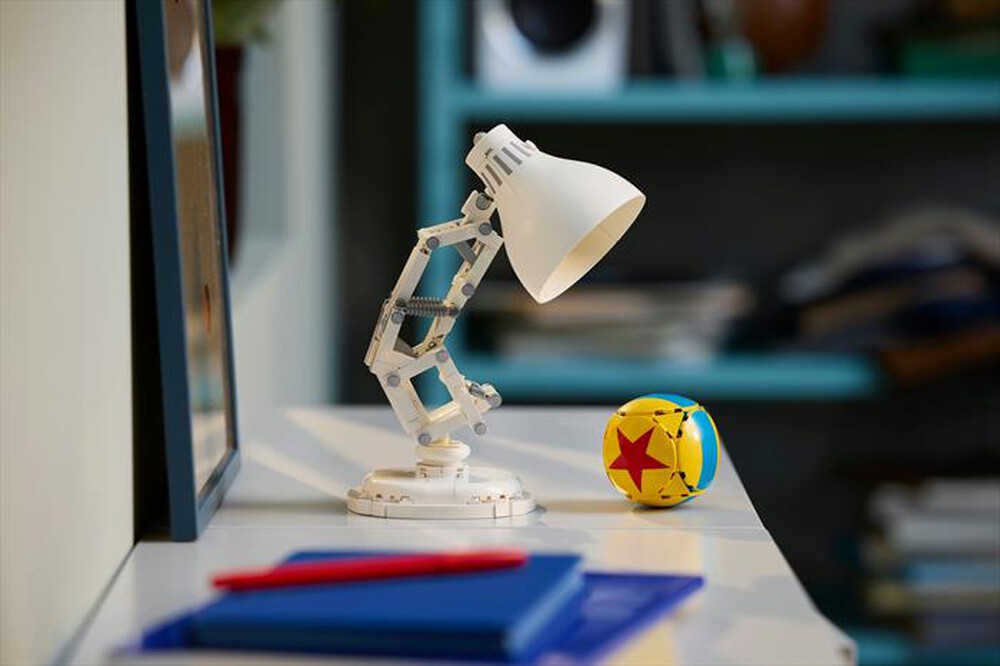 "LEGO - IDEAS Disney Pixar Luxo Jr. - 21357"