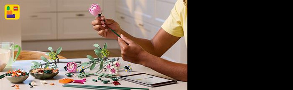 Immagine del prodotto LEGO - BOTANICALS Bouquet di fiori rosa 10342