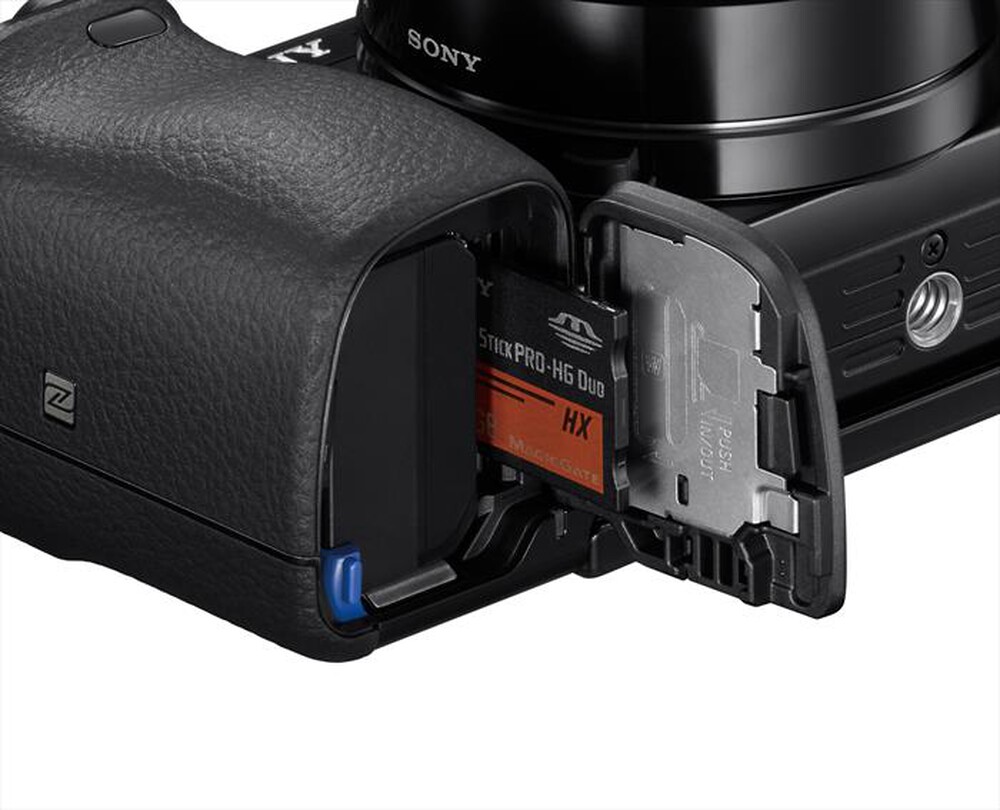 "SONY - Alpha ILCE6000LB-black"