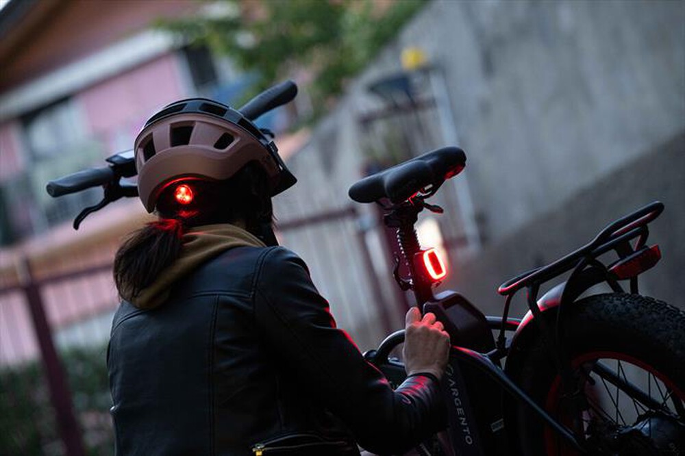 "URBAN PRIME - Luce posteriore SMART REAR LIGHT FOR BIKES-Nero"