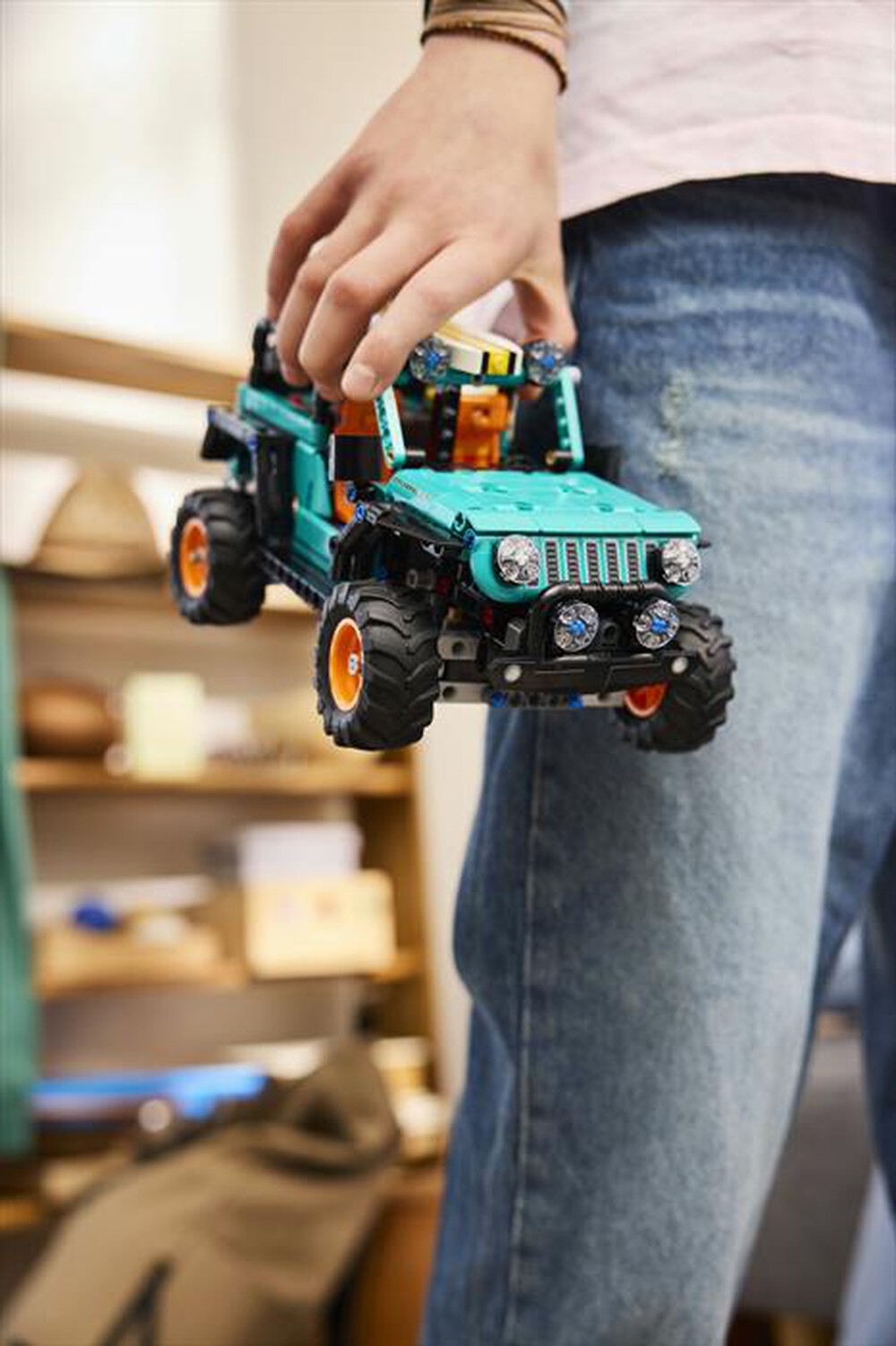 Immagine del prodotto LEGO - TECHNIC SUV Jeep Wrangler Rubicon - 42227