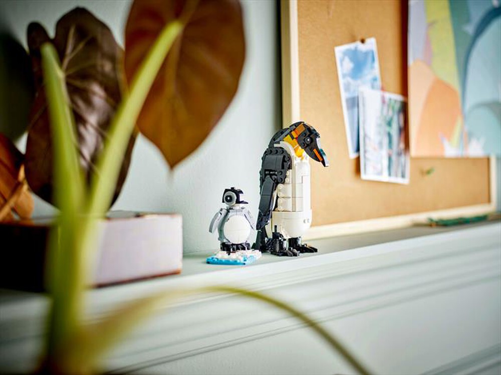 Immagine del prodotto LEGO - CREATOR Animali selvatici: famiglia di panda 31165