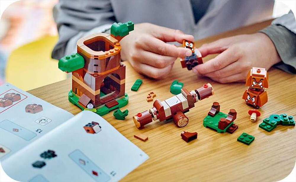 Immagine del prodotto LEGO - SUPER MARIO Parco giochi dei Goomba 71433
