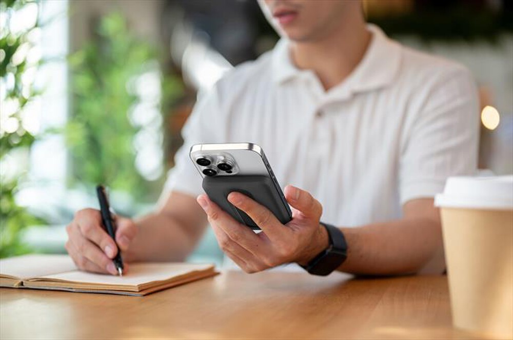 Immagine del prodotto CELLULARLINE - Powerbank 5000 mAh MAG 5000 QI2-Nero