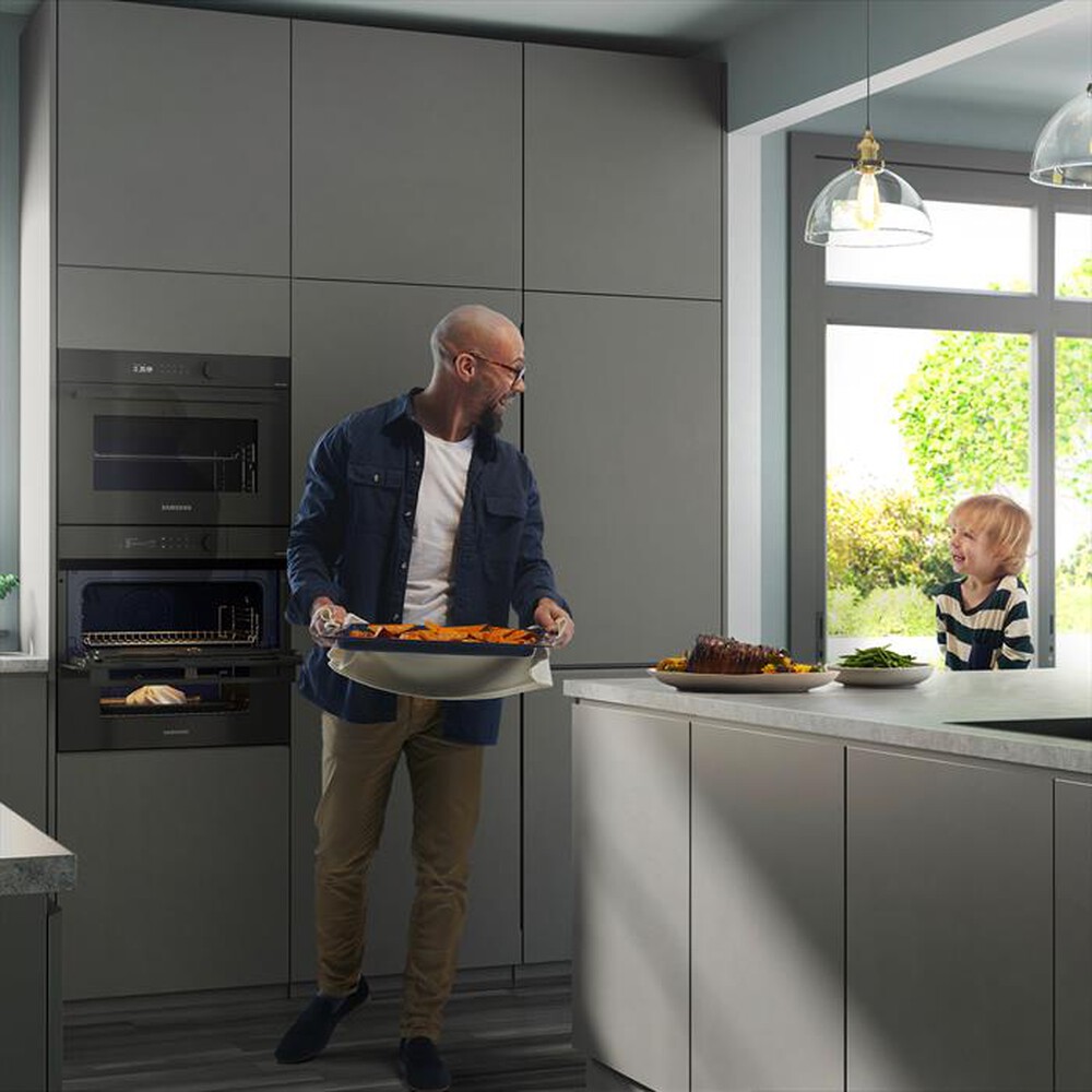 "SAMSUNG - Forno incasso elettrico NV7B5760WBK/U5 Classe A+-VETRO NERO"