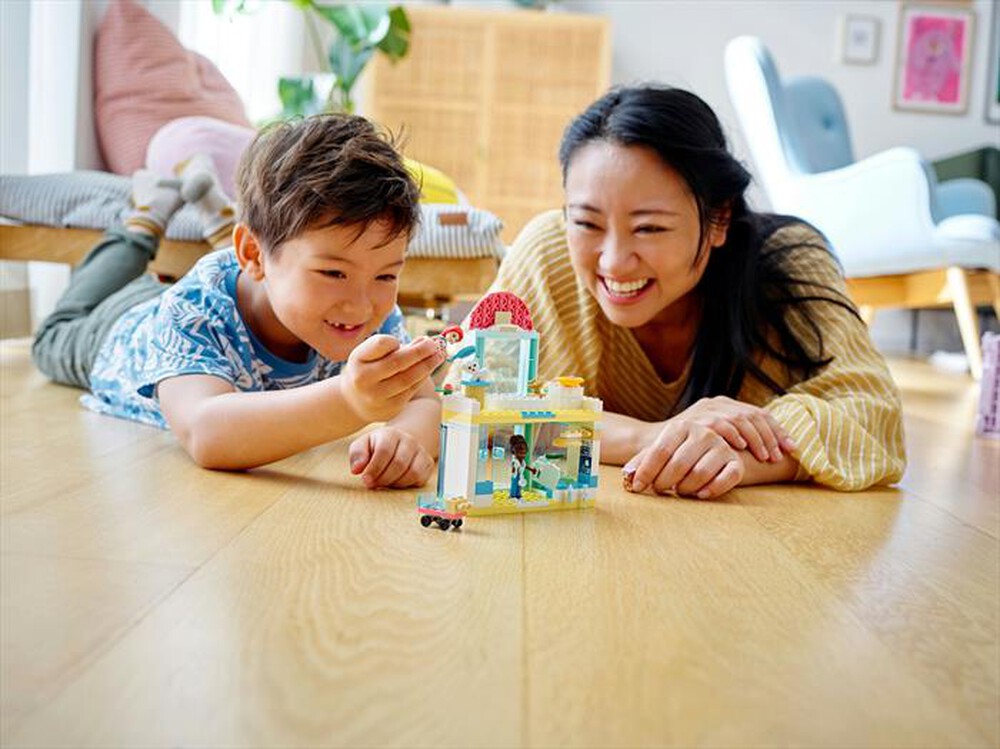 Immagine del prodotto LEGO - FRIENDS CLINICA VETERINARIA - 41695