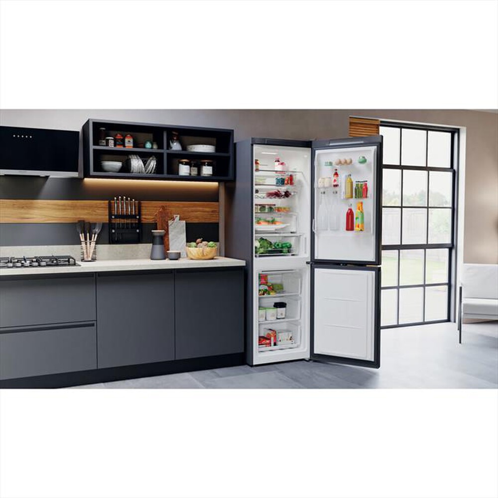 "HOTPOINT ARISTON - Frigorifero combinato HAFC8 TT33SK O3 Classe D"