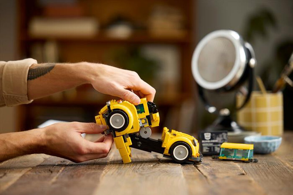 Immagine del prodotto LEGO - ICONS Bumblebee 10338