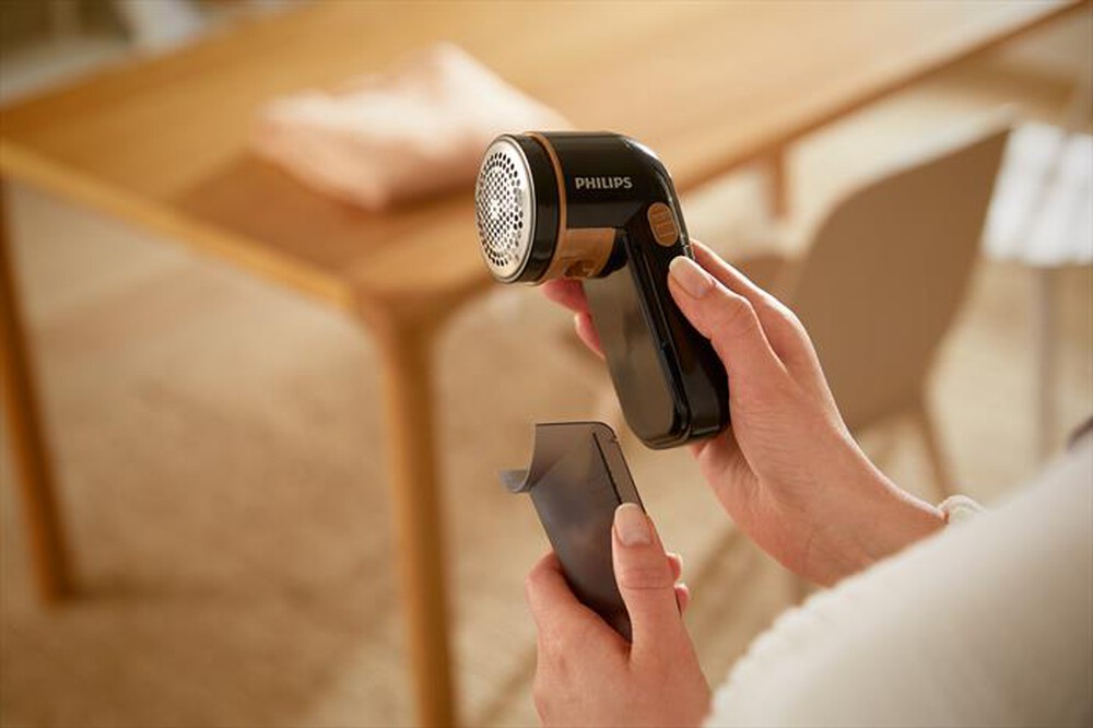 "PHILIPS - LEVA PELUCCHI GC026/80"