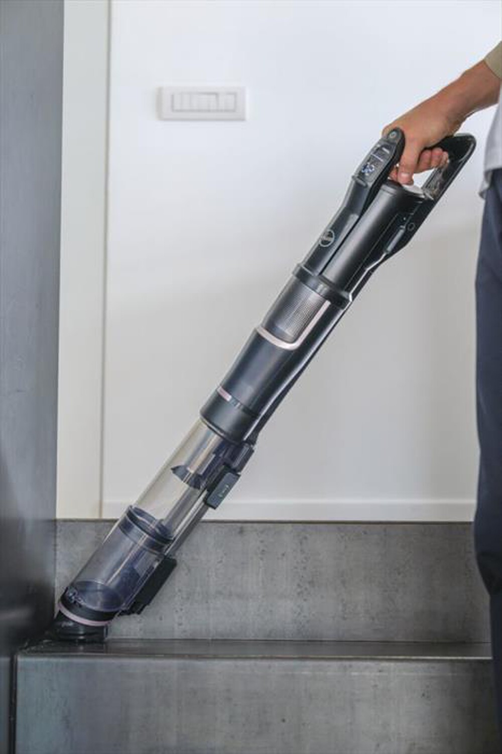 Immagine del prodotto HOOVER - Aspirapolvere ricaricabile HFX10P 011-Nero