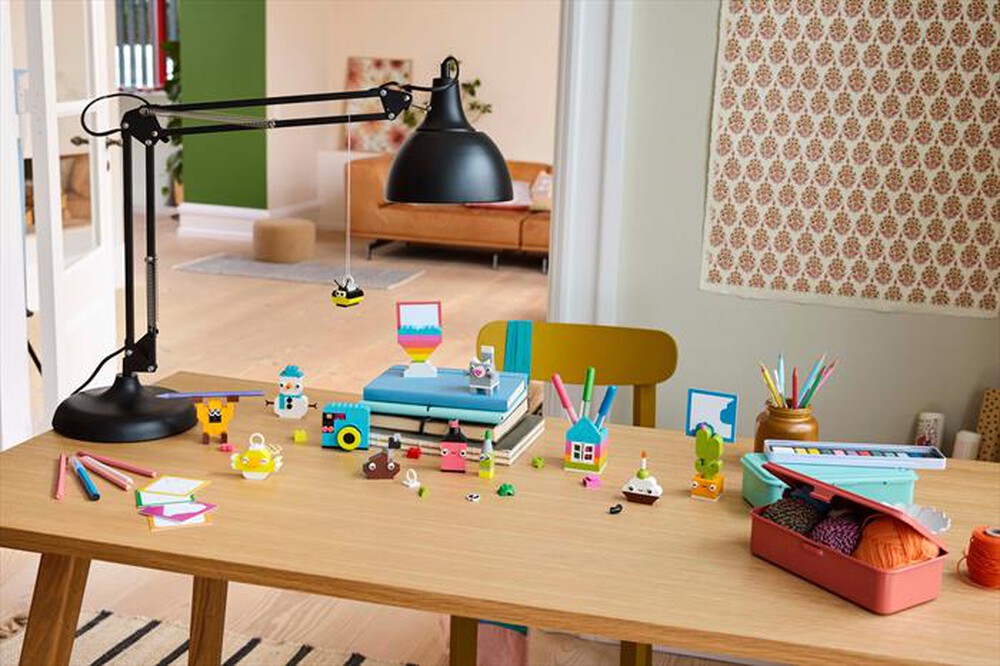 Immagine del prodotto LEGO - CLASSIC Scatola della felicit&agrave; creativa 11042