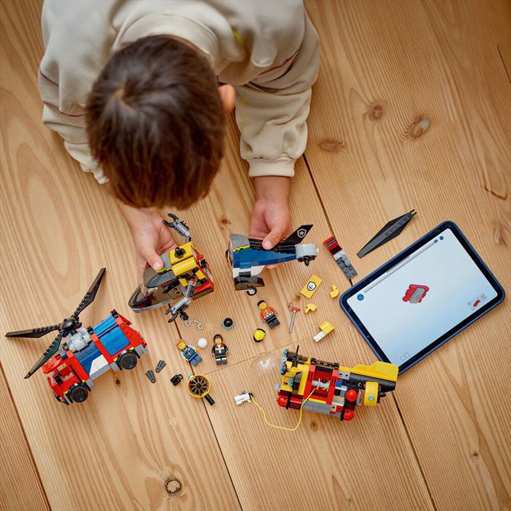 Immagine del prodotto LEGO - CITY Elicottero, autopompa e sottomarino 60462
