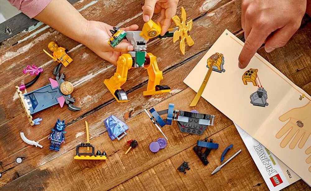 Immagine del prodotto LEGO - NINJAGO Mech da battaglia di Arin 71804