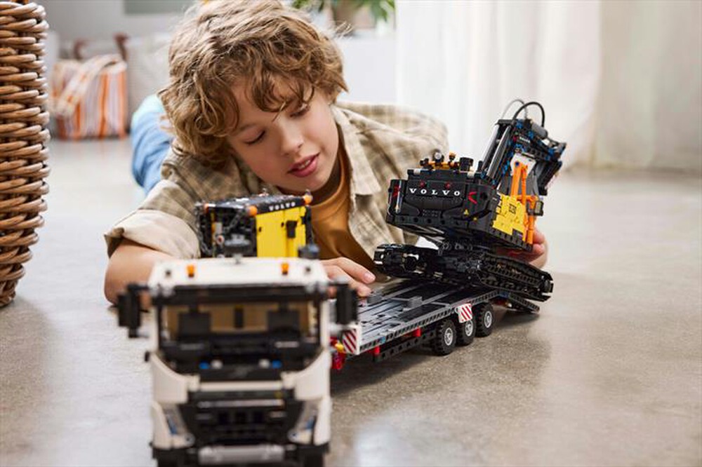 Immagine del prodotto LEGO - TECHNIC Autocarro Volvo Escavatore elettrico 42175