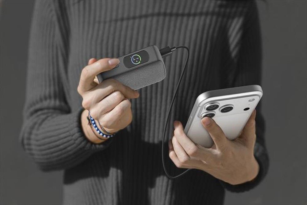 Immagine del prodotto CELLULARLINE - Power Bank 10000 mAh POWERVIEW IQ-Nero