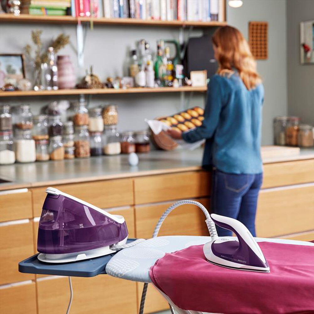 "PHILIPS - PERFECTCARE COMPACT PLUS GC7930/30"