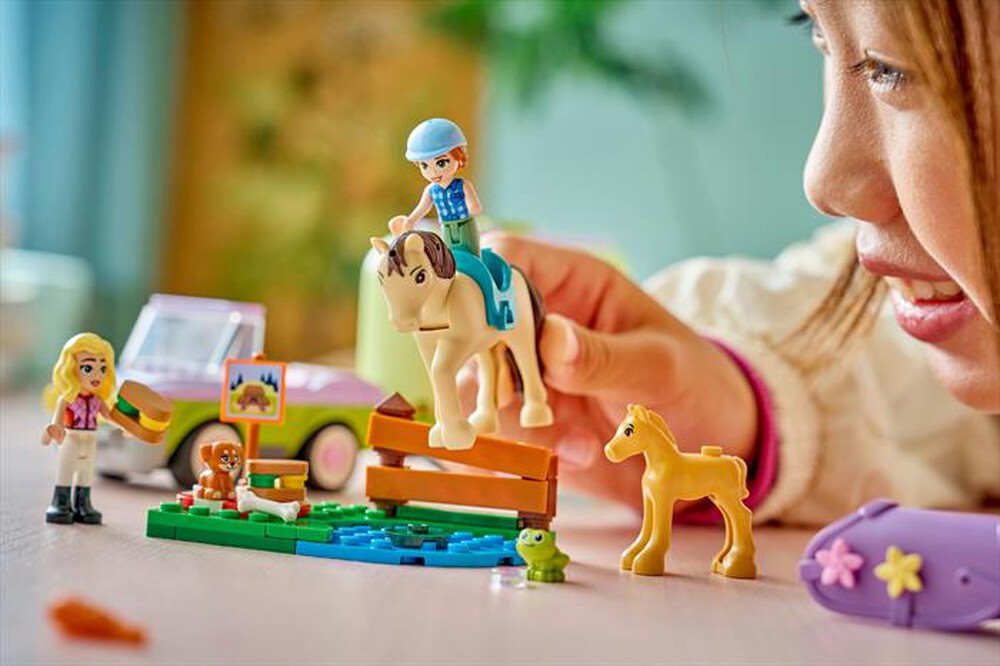 Immagine del prodotto LEGO - FRIENDS Rimorchio per cavallo e puledro - 42695
