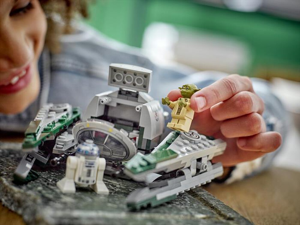 Immagine del prodotto LEGO - STAR WARS Jedi Starfighter di Yoda - 75360