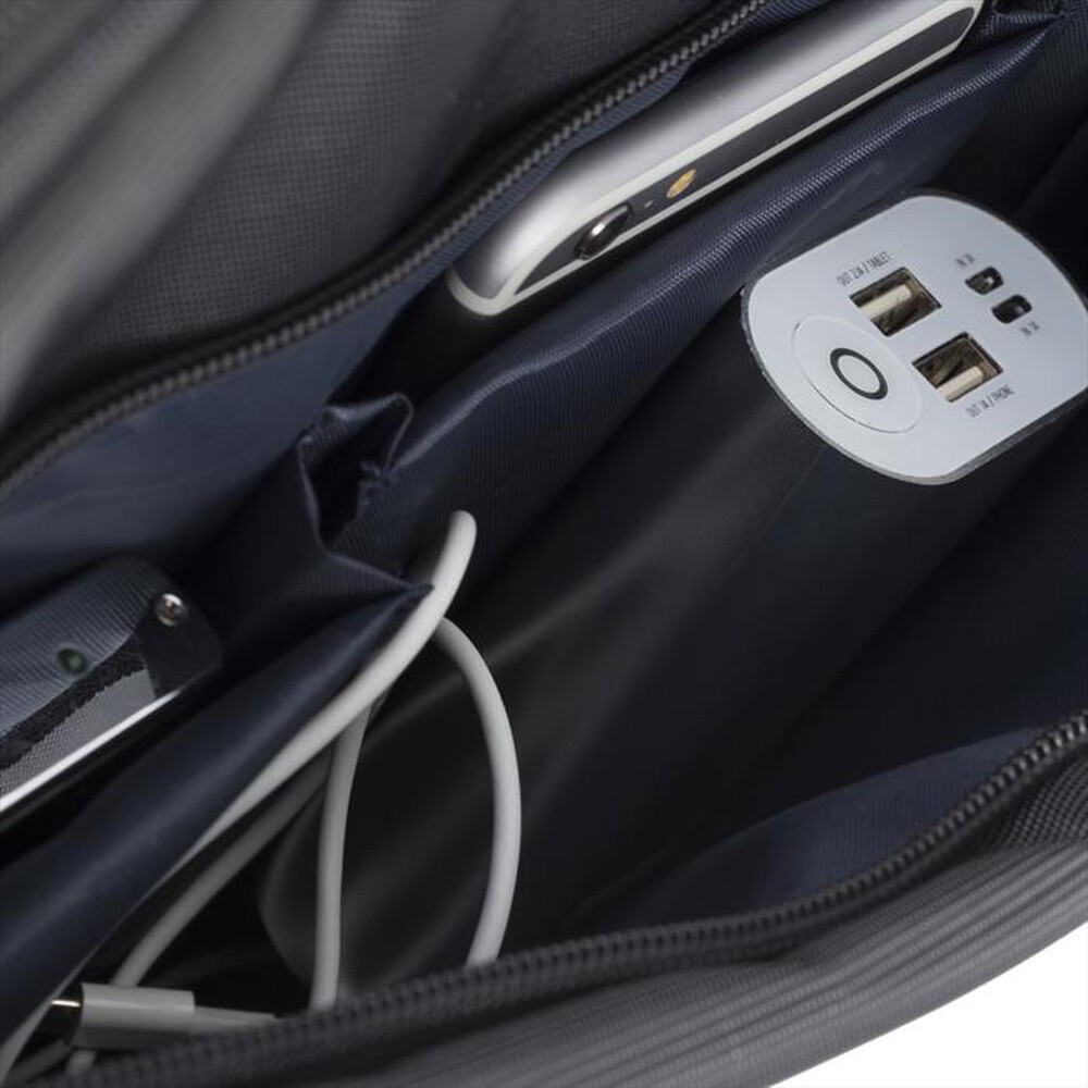 "RIVACASE - 8203 CUSTODIA PER NOTEBOOK DA 15,6\"-Nero"