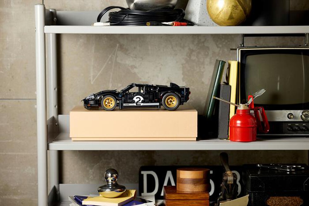 Immagine del prodotto LEGO - TECHNIC Auto da corsa Ford GT40 MKII 1966 - 42223